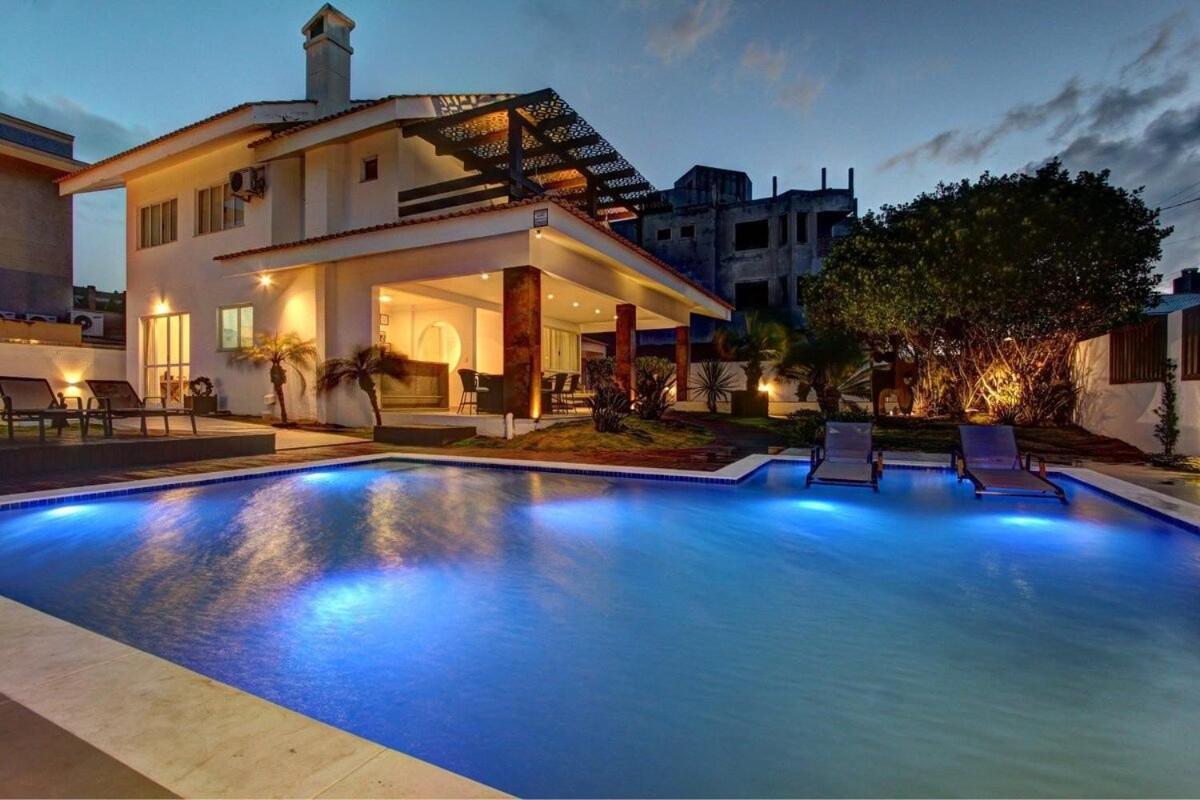 Casa Do Artista A 60M Do Mar, Piscina, 4 Quartos Bombinhas Zewnętrze zdjęcie